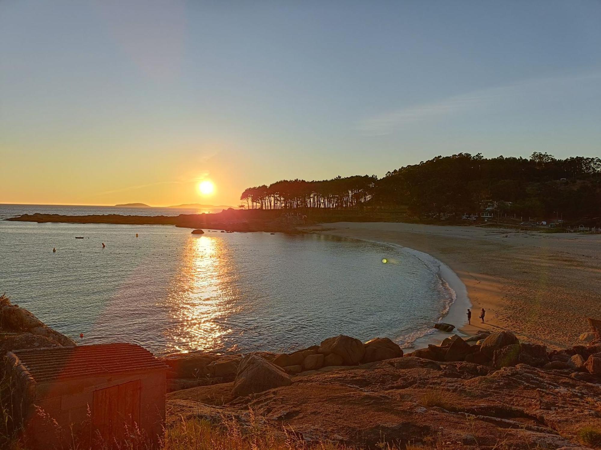 Piso Vacacional En La Playa De Rodeira Daire Cangas do Morrazo Dış mekan fotoğraf